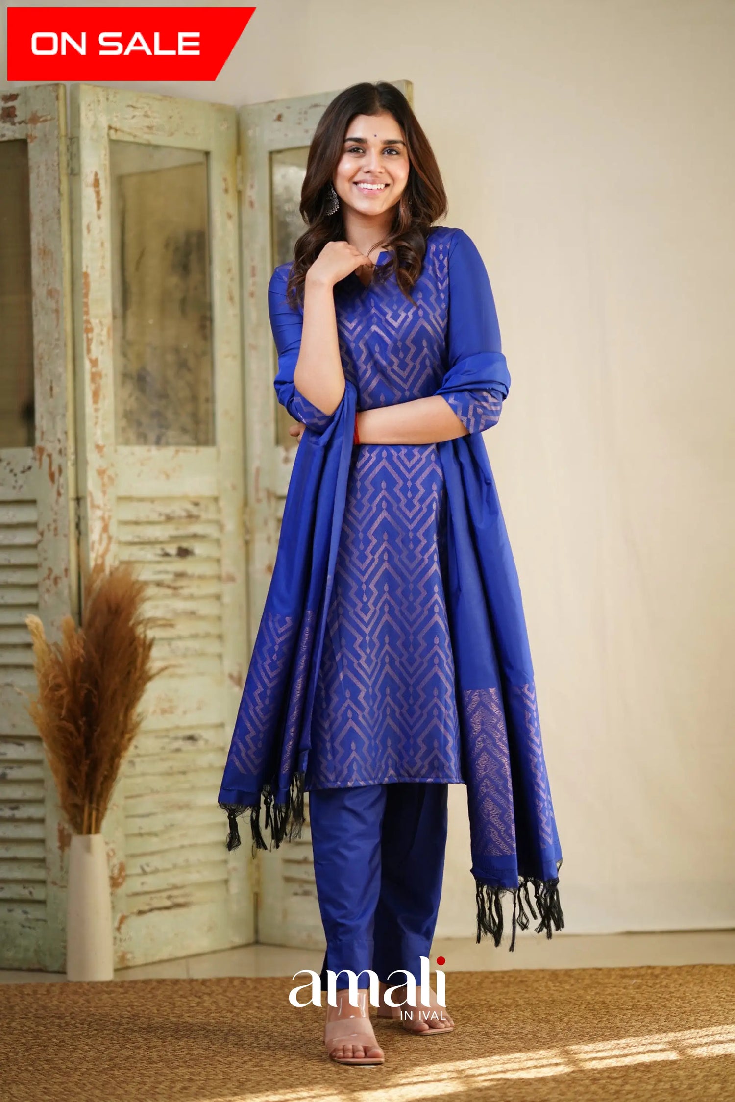 Rathi - Royal Blue Unstitched Semi Kanchipuram Silk Salwar Salwar