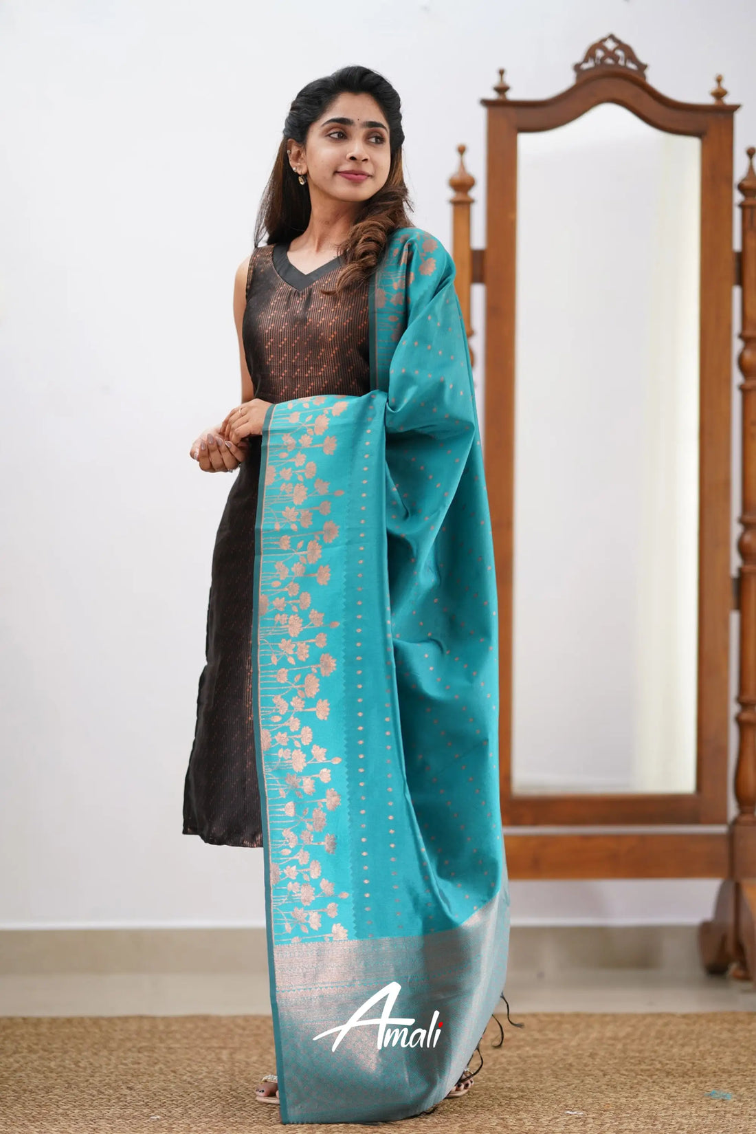 Saara - Black And Teal Semi Kanchipuram Silk Salwar Salwar