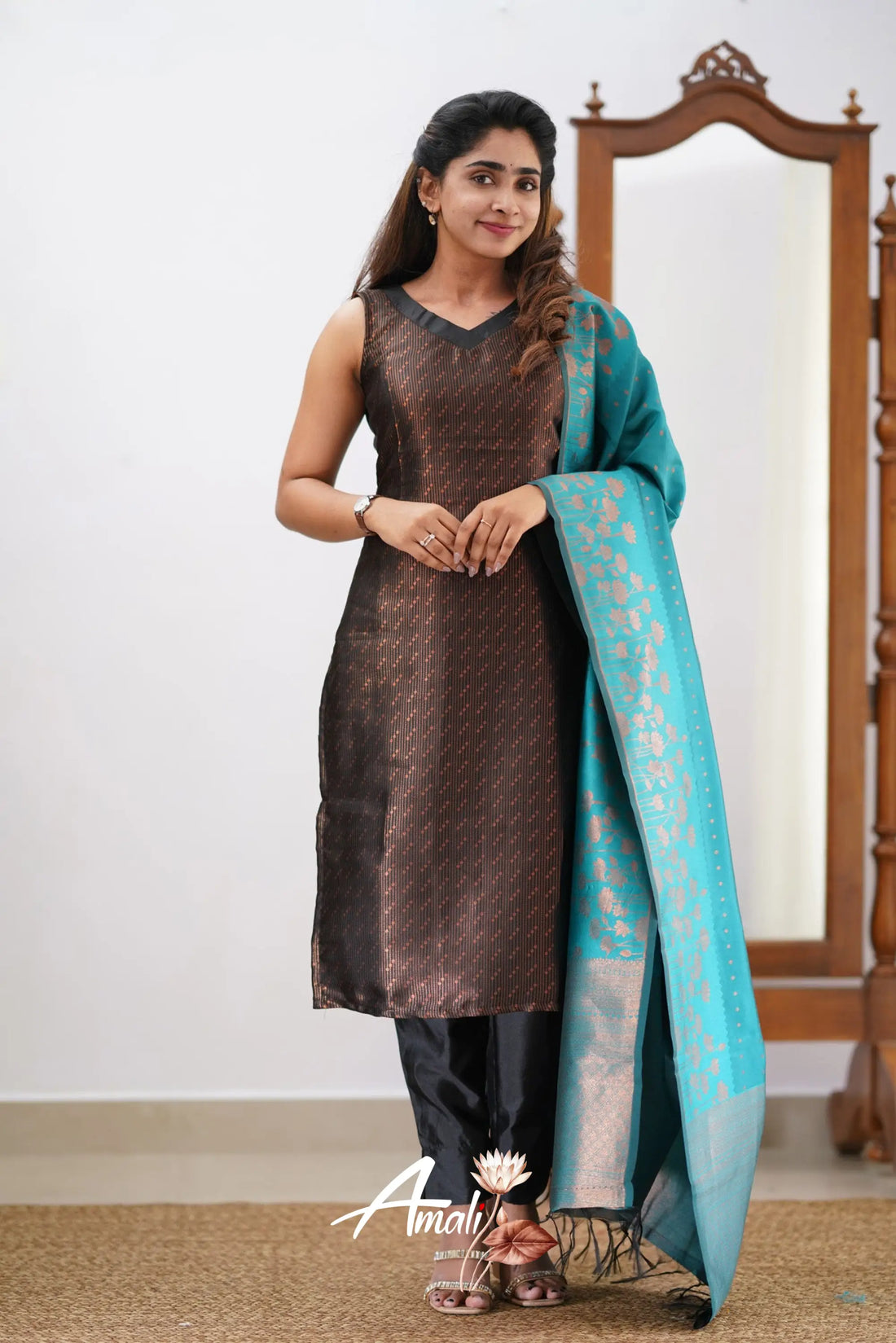 Saara - Black And Teal Semi Kanchipuram Silk Salwar Salwar