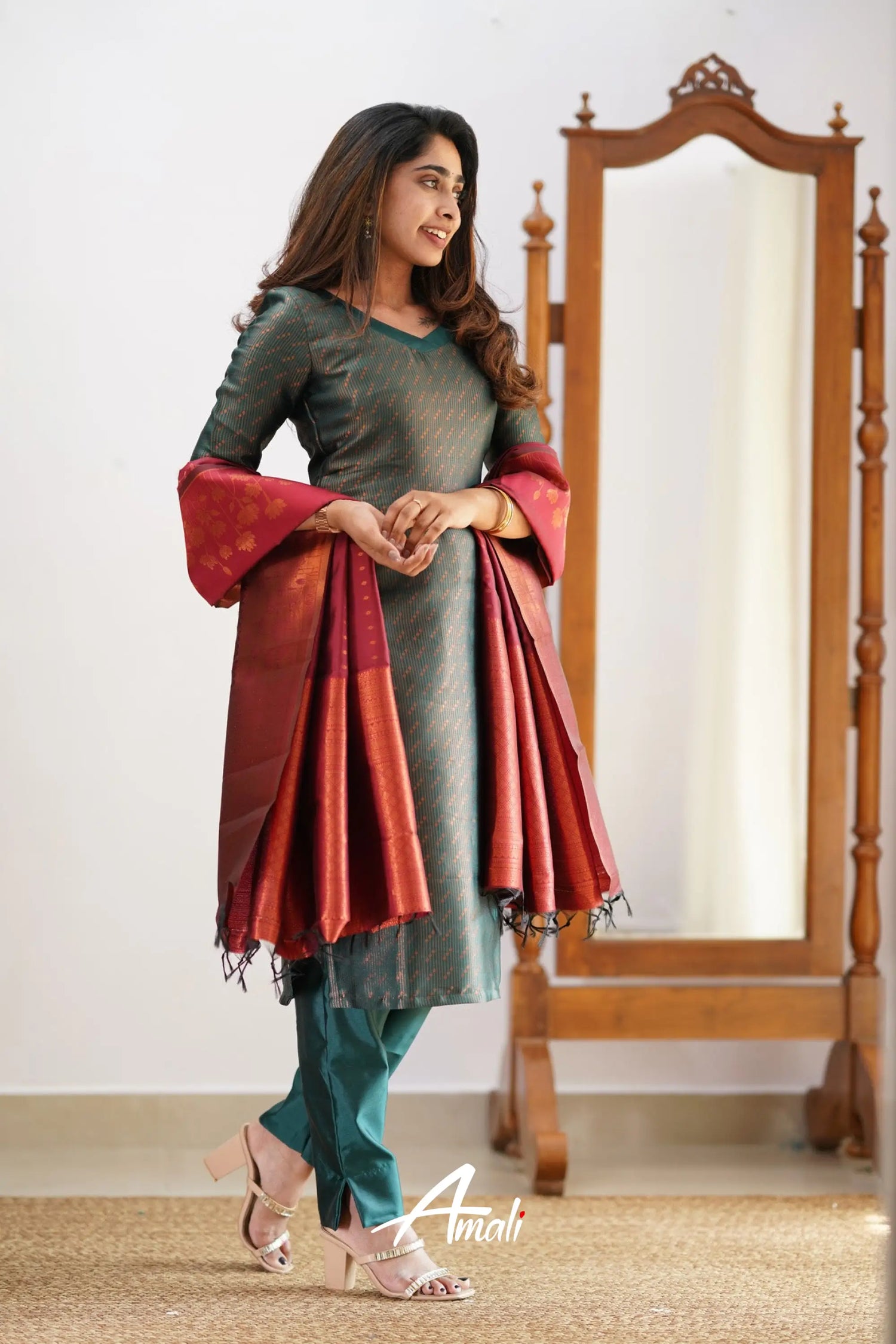 Saara - Dark Green And Maroon Semi Kanchipuram Silk Salwar Salwar