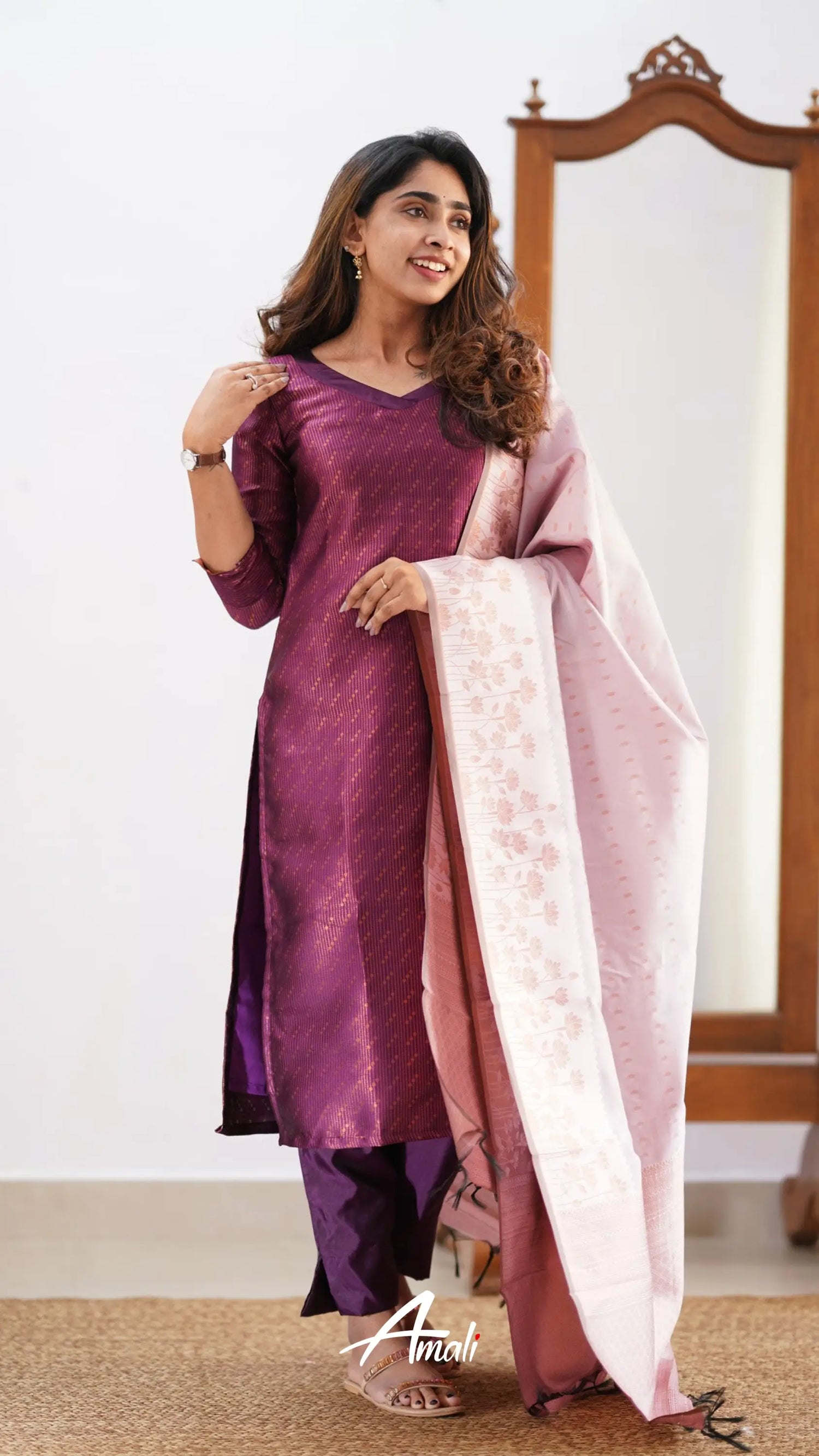 Saara - Magenta And Pastel Pink Semi Kanchipuram Silk Salwar Salwar