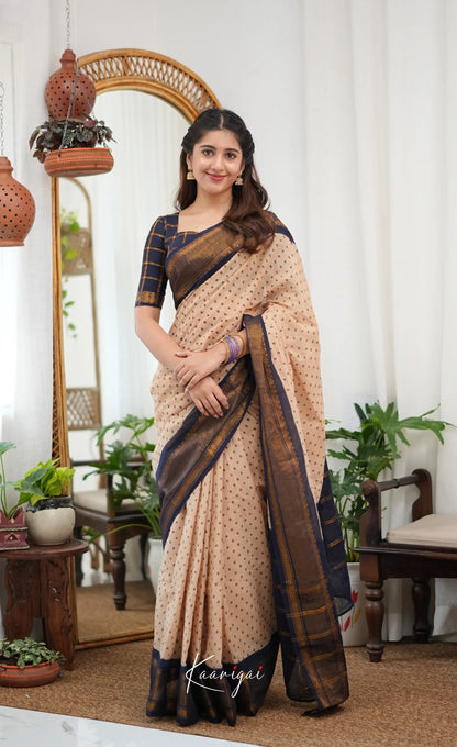 Saaral - Cream and Navy blue Sungudi Saree - Sarees