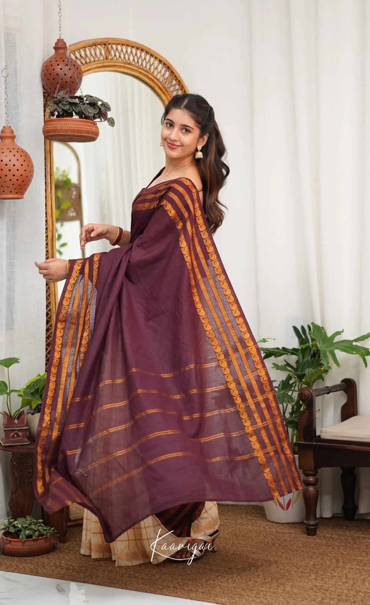 Saaral - Creamish white with Maroon Half &amp; Half Sungudi Saree - Sarees