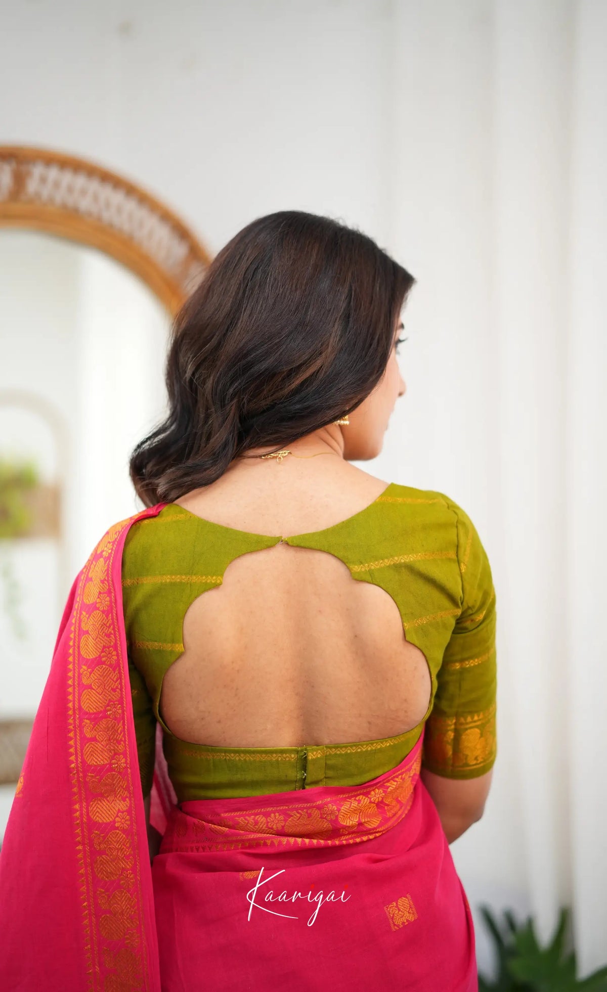 Saaral - Two-tone pink and Light green Sungudi Saree - Sarees