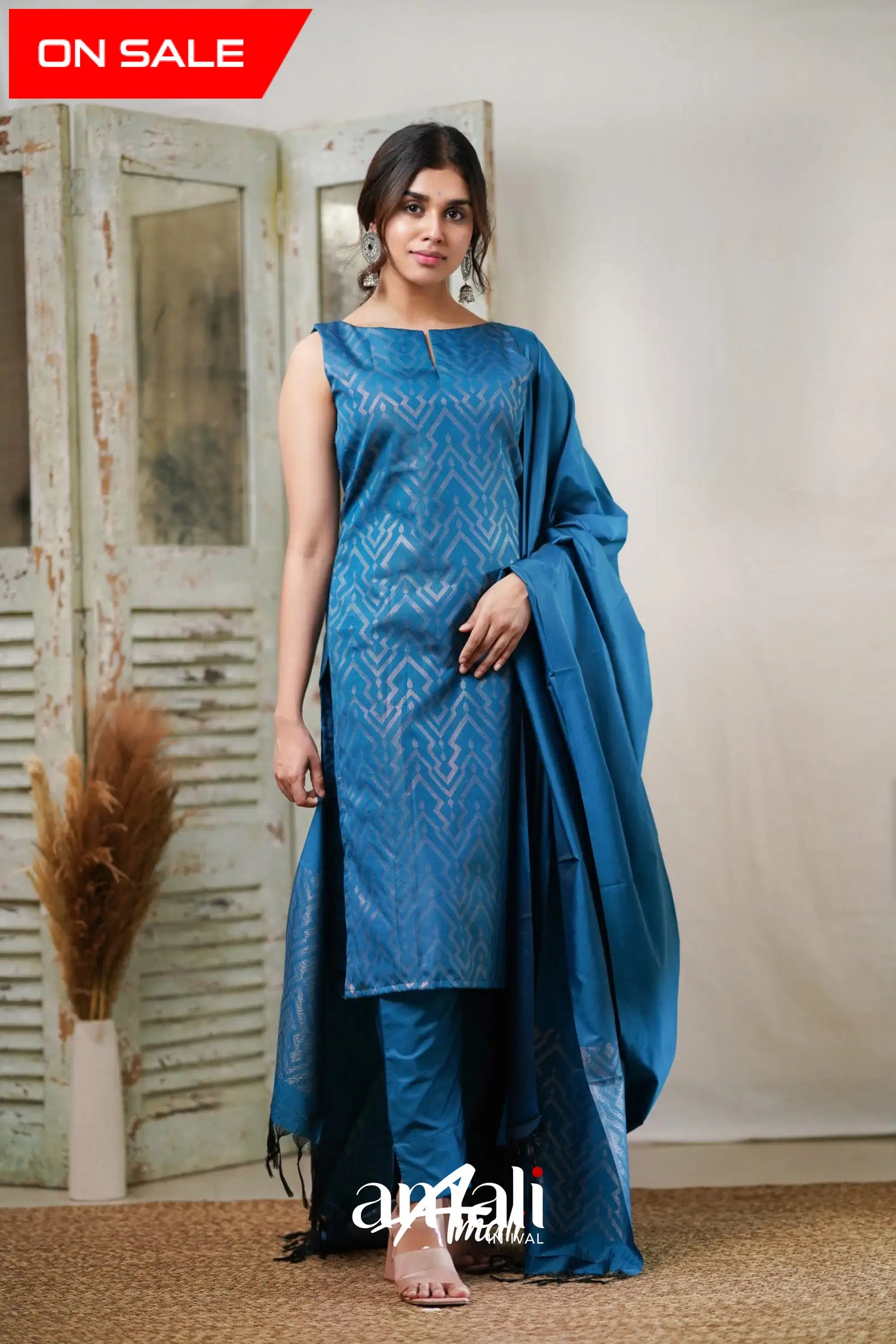 Sanvi - Blue Unstitched Semi Kanchipuram Silk Salwar Salwar