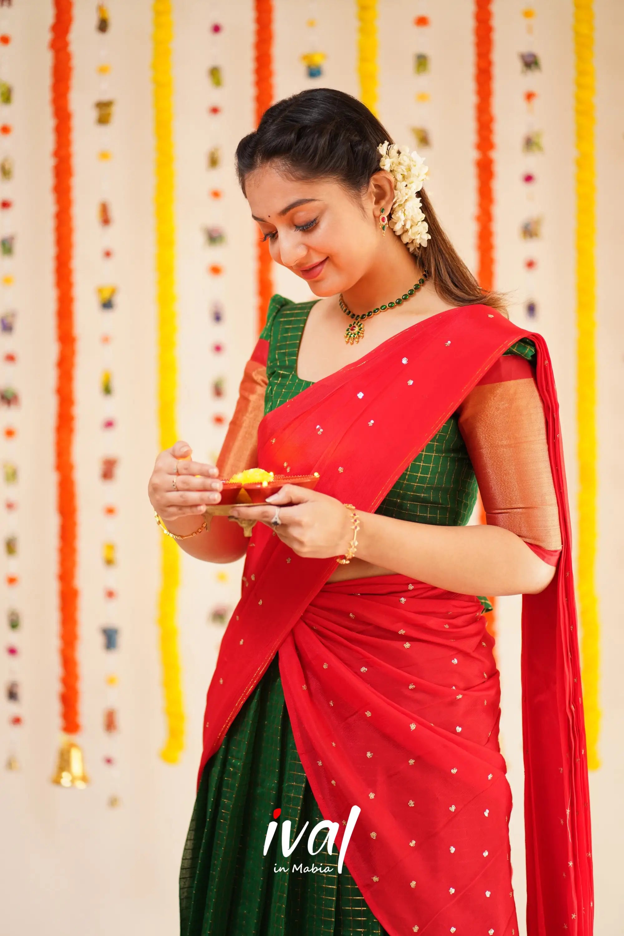 Sayuri - Bottle Green And Red Silk Cotton Halfsaree Half Sarees