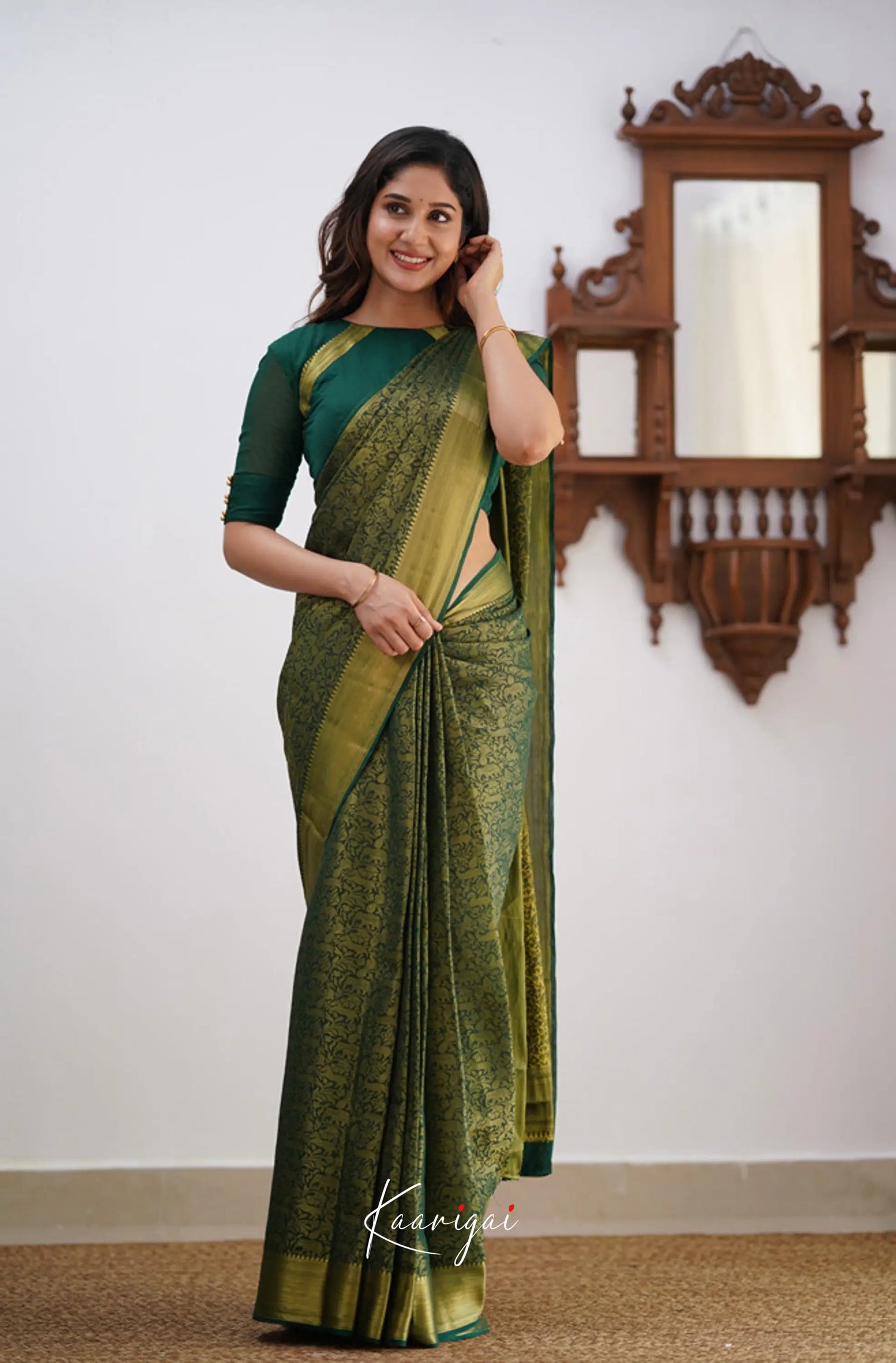 Tara - Dark Green Georgette Sarees