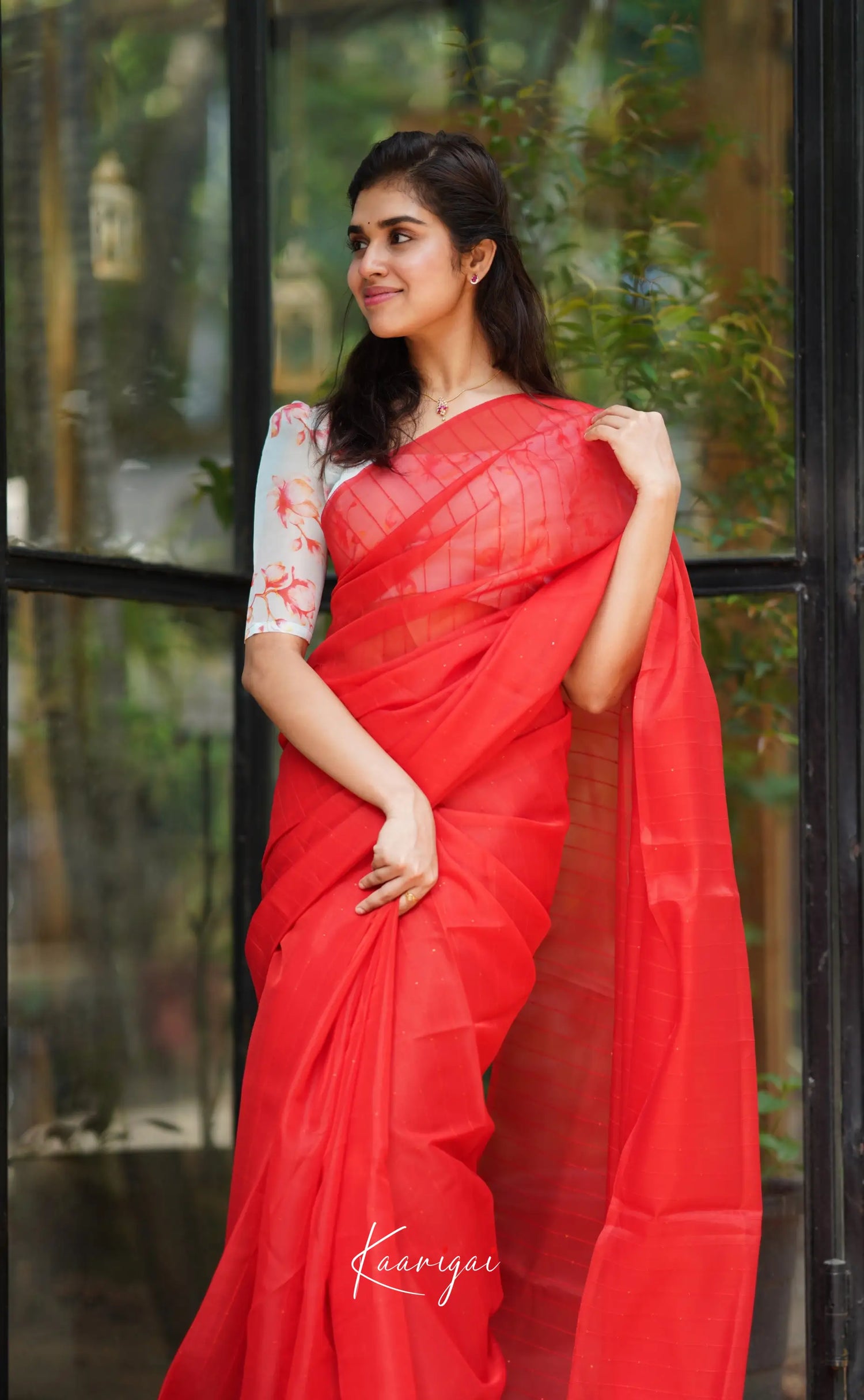 Vinathi - Red Shade Organza Saree Sarees