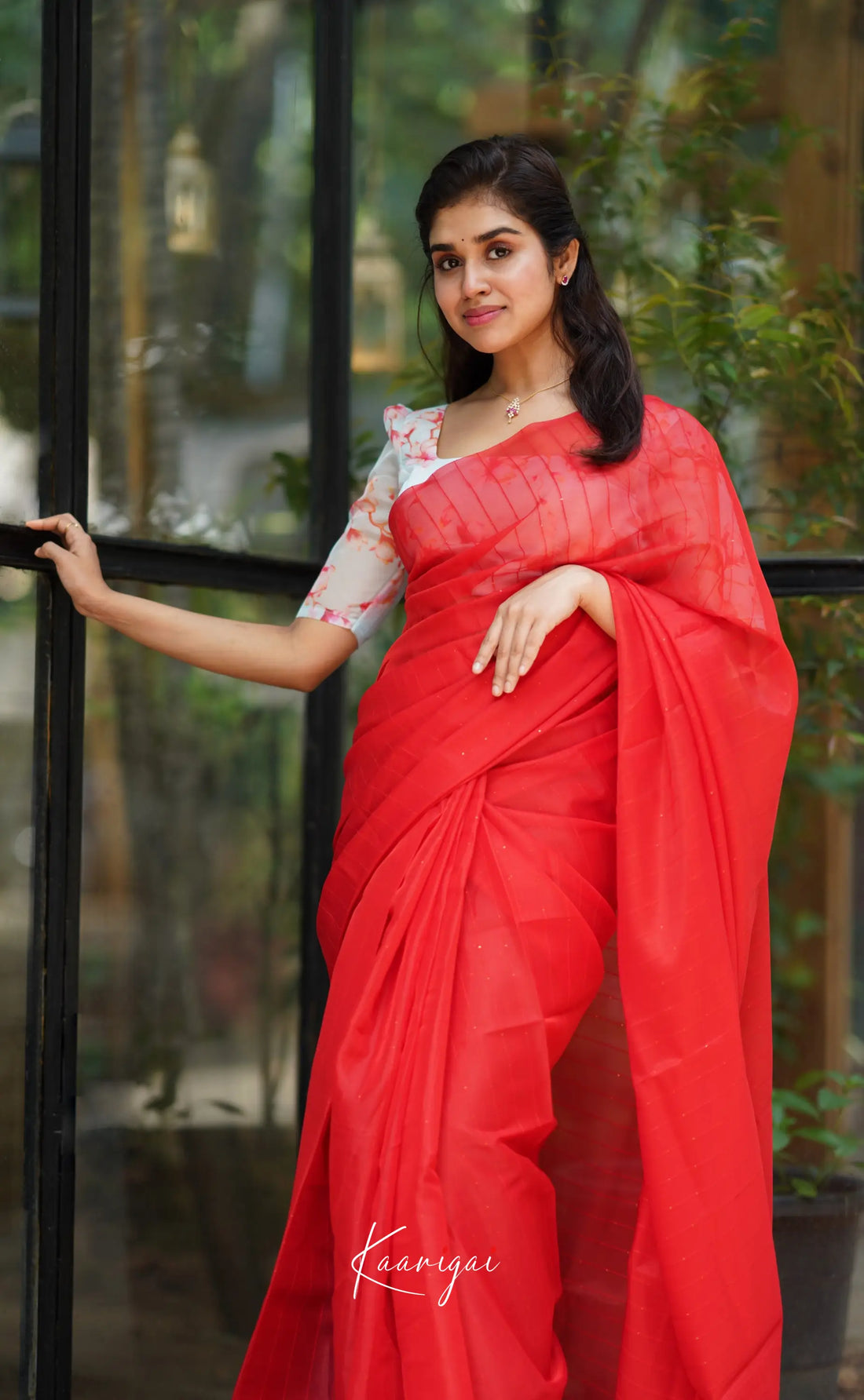Vinathi - Red Shade Organza Saree Sarees